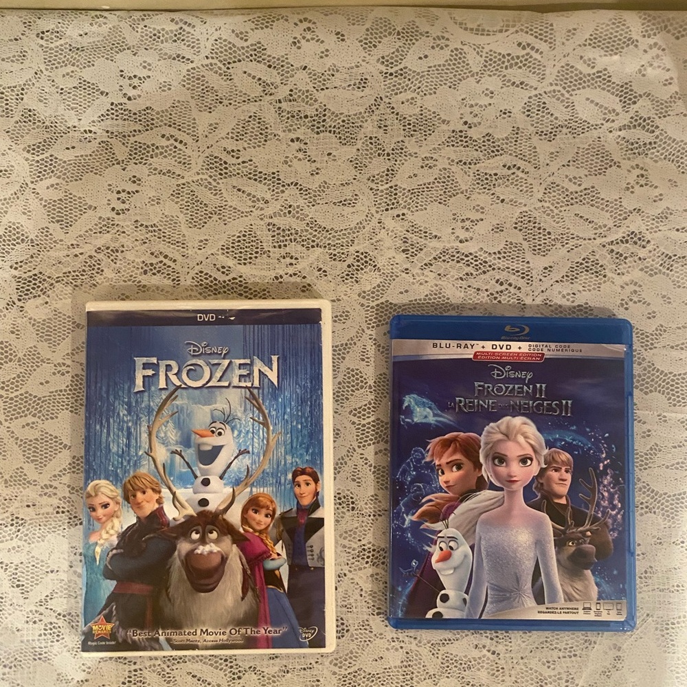 Disney Frozen series (Frozen 1 dvd) (Frozen 2 Blu-Ray dvd)